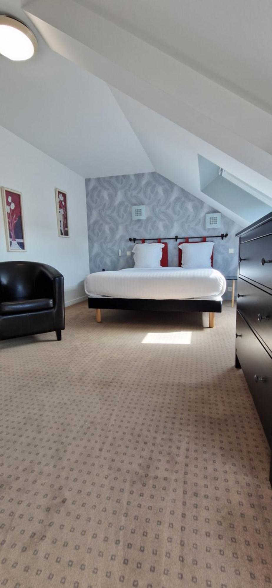 Brit Hotel Essentiel Pontivy Robic Dış mekan fotoğraf