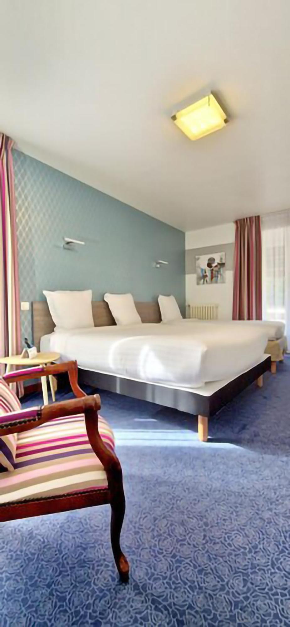 Brit Hotel Essentiel Pontivy Robic Dış mekan fotoğraf