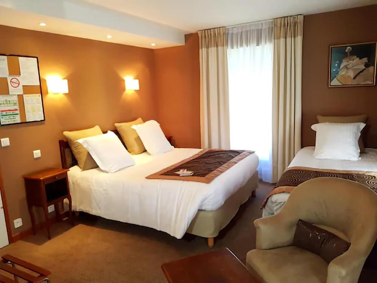 Brit Hotel Essentiel Pontivy Robic Dış mekan fotoğraf