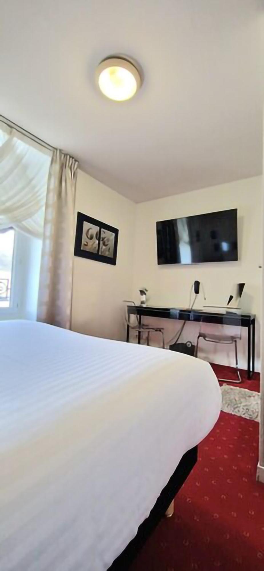 Brit Hotel Essentiel Pontivy Robic Dış mekan fotoğraf
