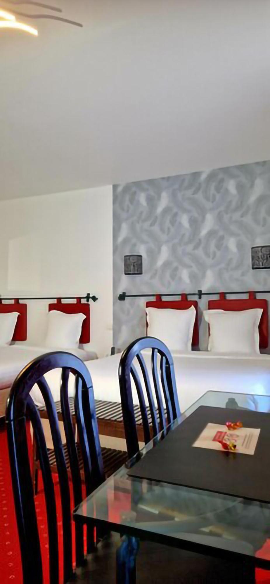 Brit Hotel Essentiel Pontivy Robic Dış mekan fotoğraf