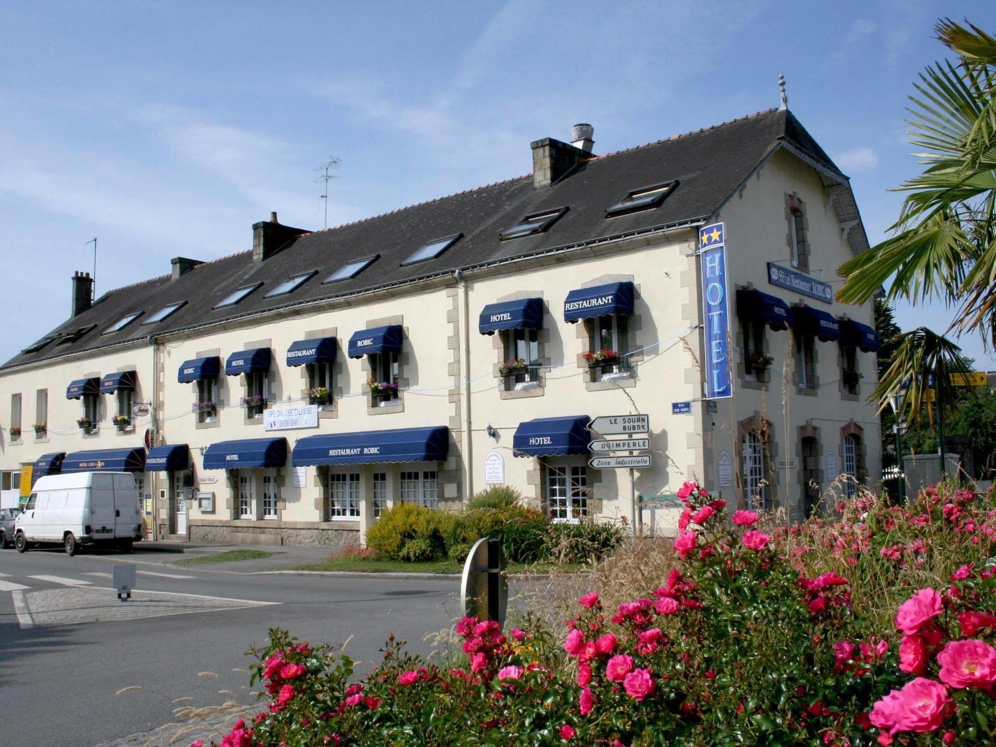 Brit Hotel Essentiel Pontivy Robic Dış mekan fotoğraf
