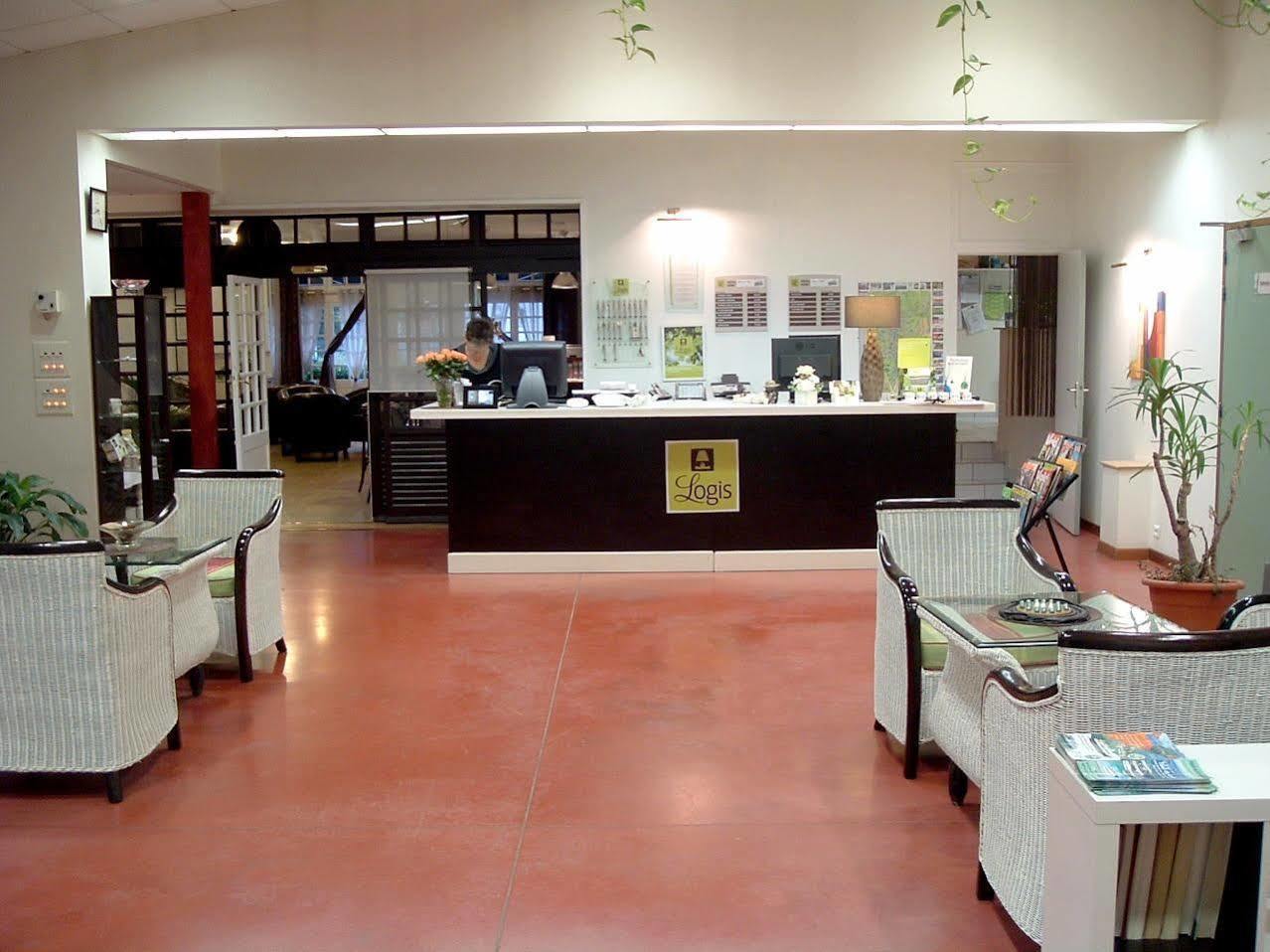 Brit Hotel Essentiel Pontivy Robic Dış mekan fotoğraf