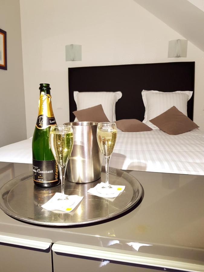 Brit Hotel Essentiel Pontivy Robic Dış mekan fotoğraf
